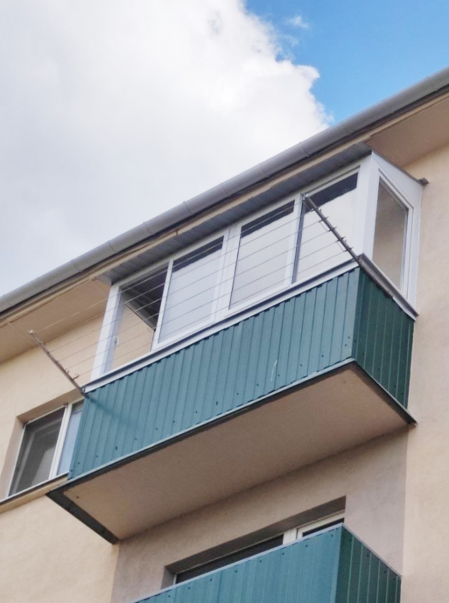 clients and partners2-Отделка балкона снаружи сайдингом