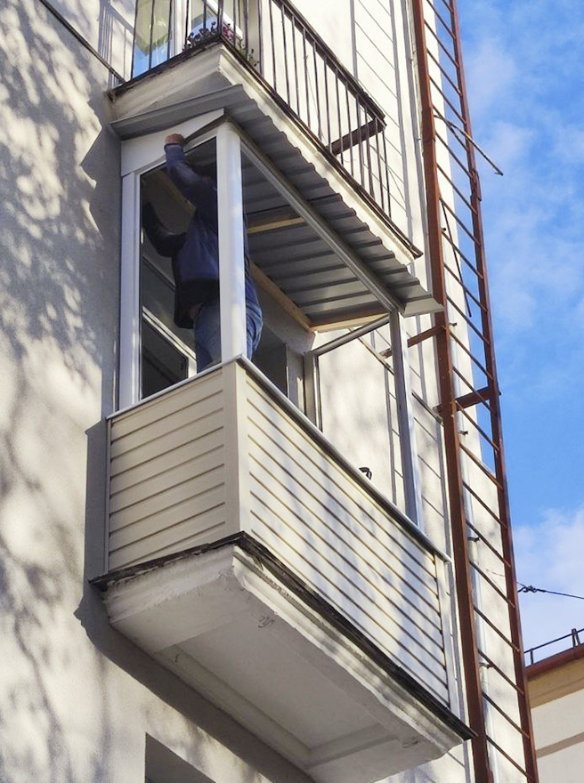 clients and partners5-Устройство крыши на балконе